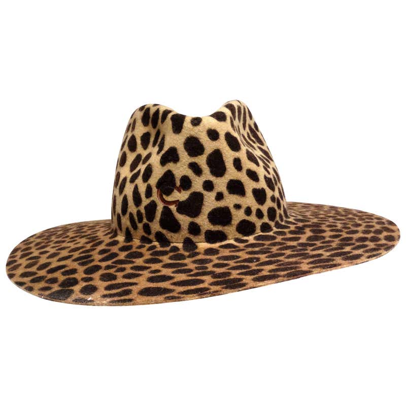 1980s Leopard Print Felt Hat at 1stDibs | leopard felt hat