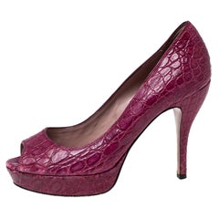 Gucci Magenta Alligatorleder Peep-Toe Plateau Pumps Größe 36,5