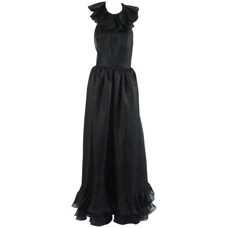 Oscar de la Renta Black Linen Halter Gown with Ruffles, 1990s For Sale ...