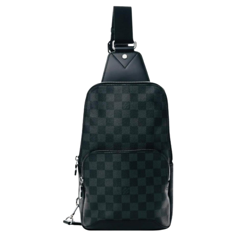 Louis Vuitton Damier Avenue Sling Bag aus beschichtetem Segeltuch im  Angebot bei 1stDibs