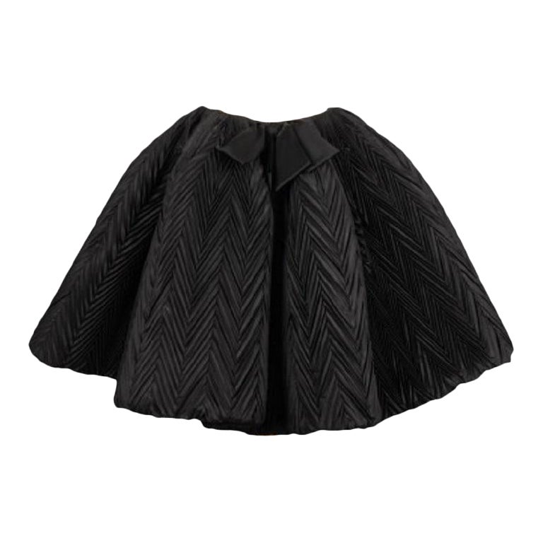 Nina Ricci Haute Couture - Jupe circulaire recouverte de taffetas noir en vente