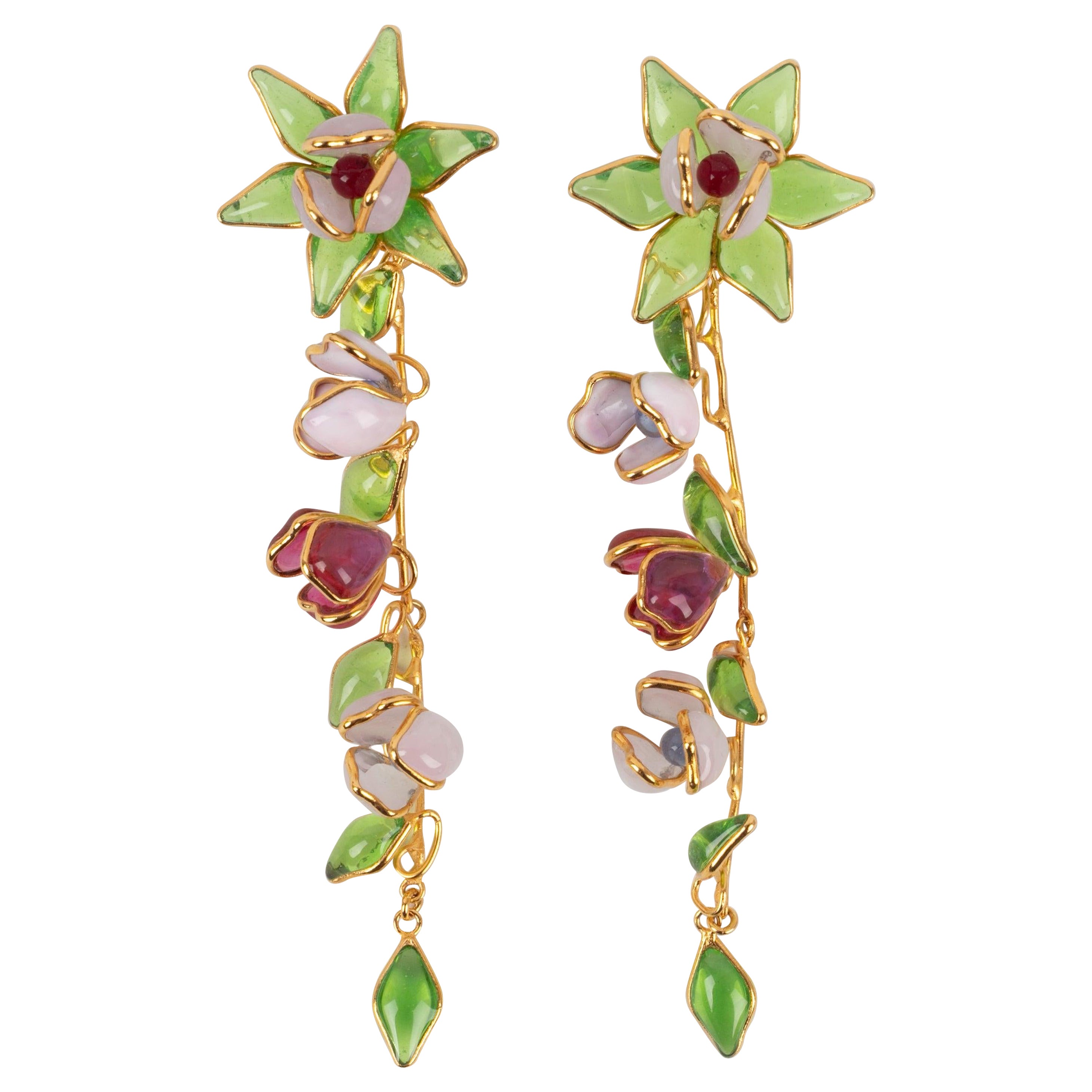 Augustine Golden Metal Earrings with Glass Paste in Pale Pink Tones For Sale