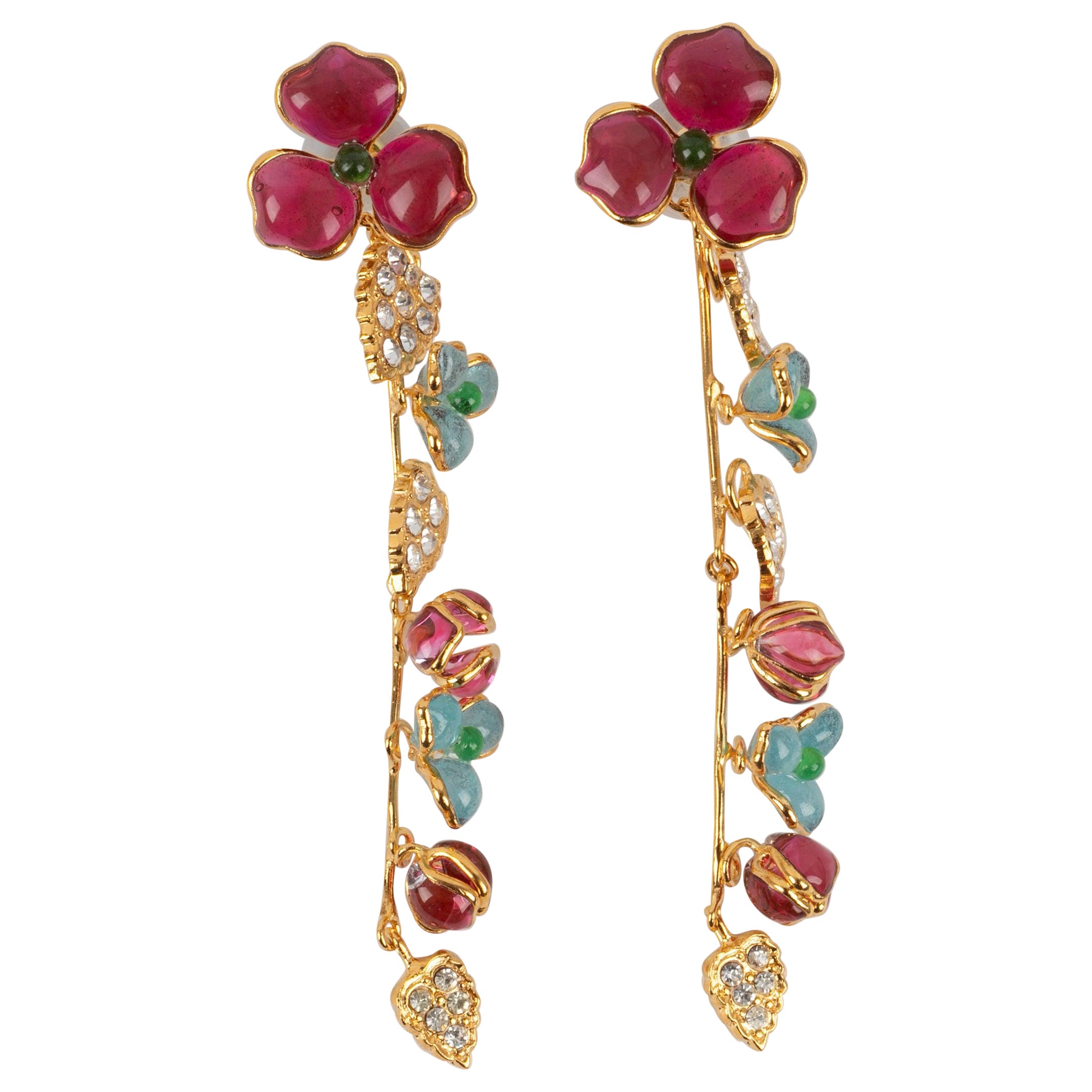 Augustine Golden Metal Earrings with Rhinestones and Glass Paste For Sale