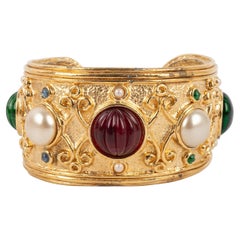 Retro Christian Dior Golden Metal Bracelet Ornamented with Pearls and Glass Paste