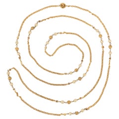 Chanel Golden Metal Necklace/Sautoir with Costume Pearls, 1980s