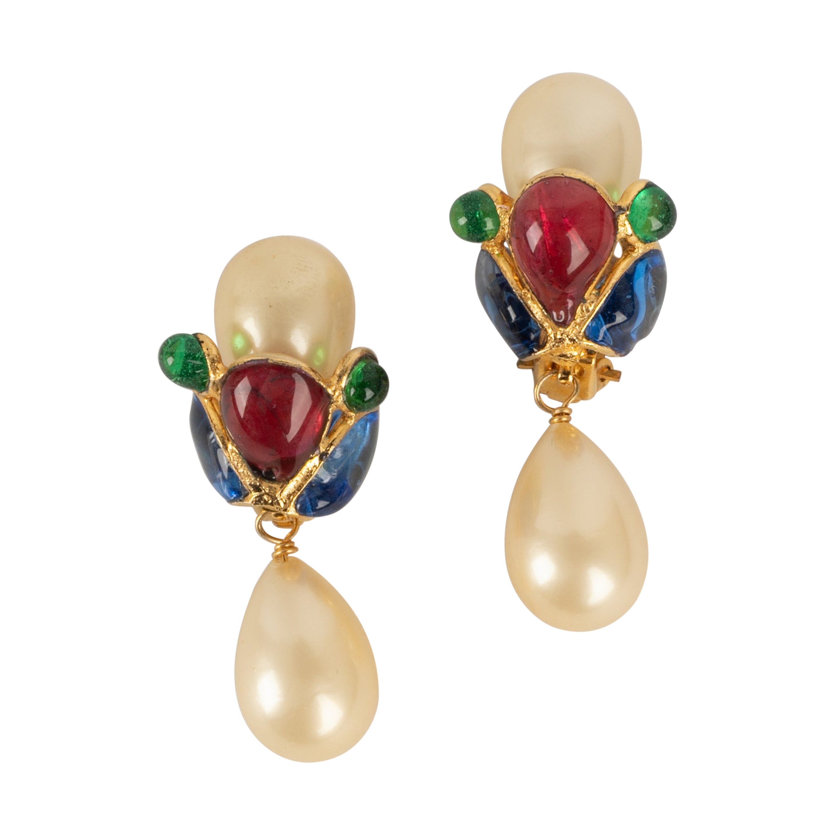 Chanel Golden Metal Clip-on Earrings with Glass Paste and Costume Pearly Drops For Sale