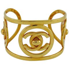 Chanel Vintage 1997 Rare CC Turnlock Gold Toned Cuff Bracelet 10