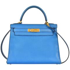 Hermes Kelly Bag 28cm with Gold hardware Stunning Blue France Courchevel leather