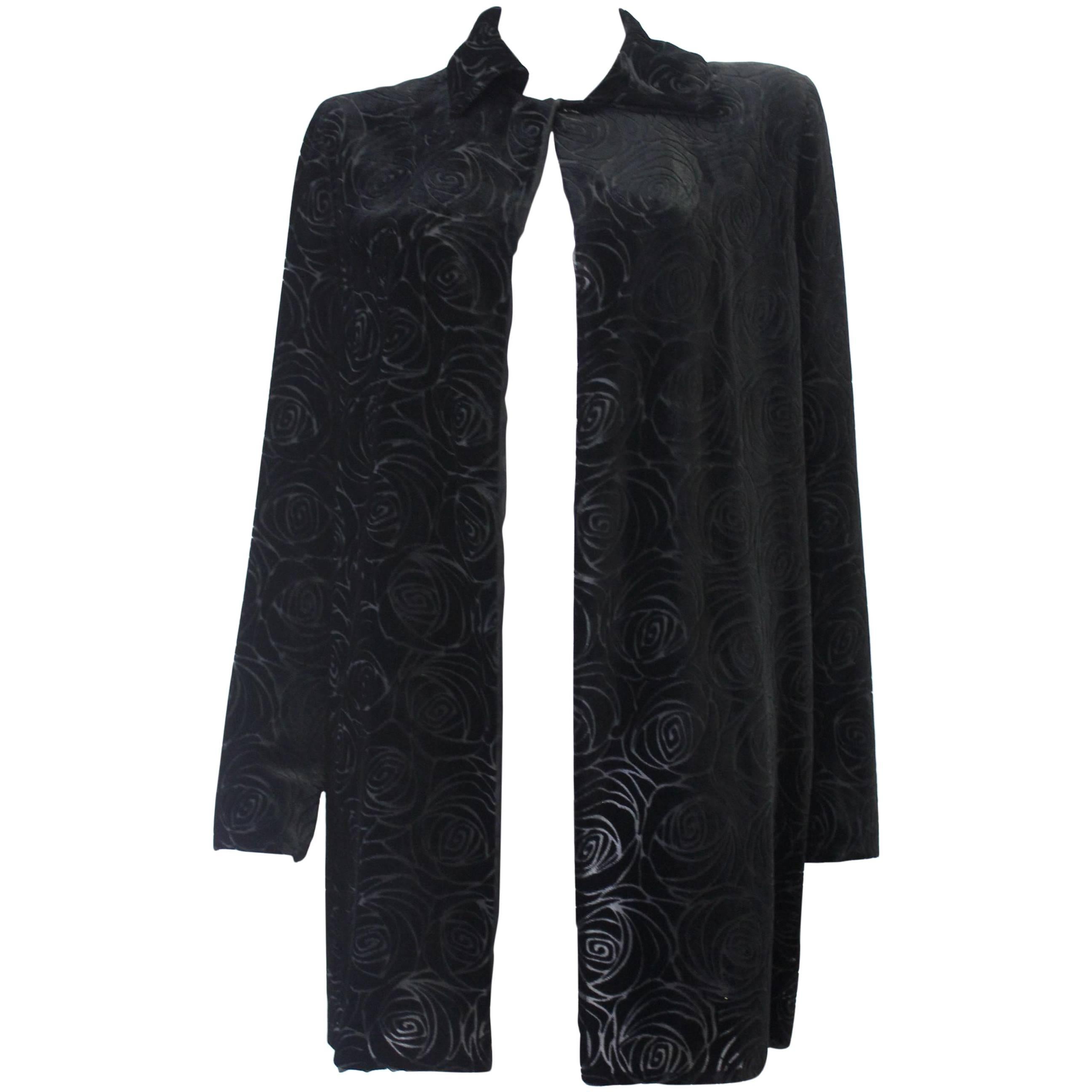 Gianni Versace Couture Laser Cut Silk Velvet Evening Jacket Fall 1997 For Sale