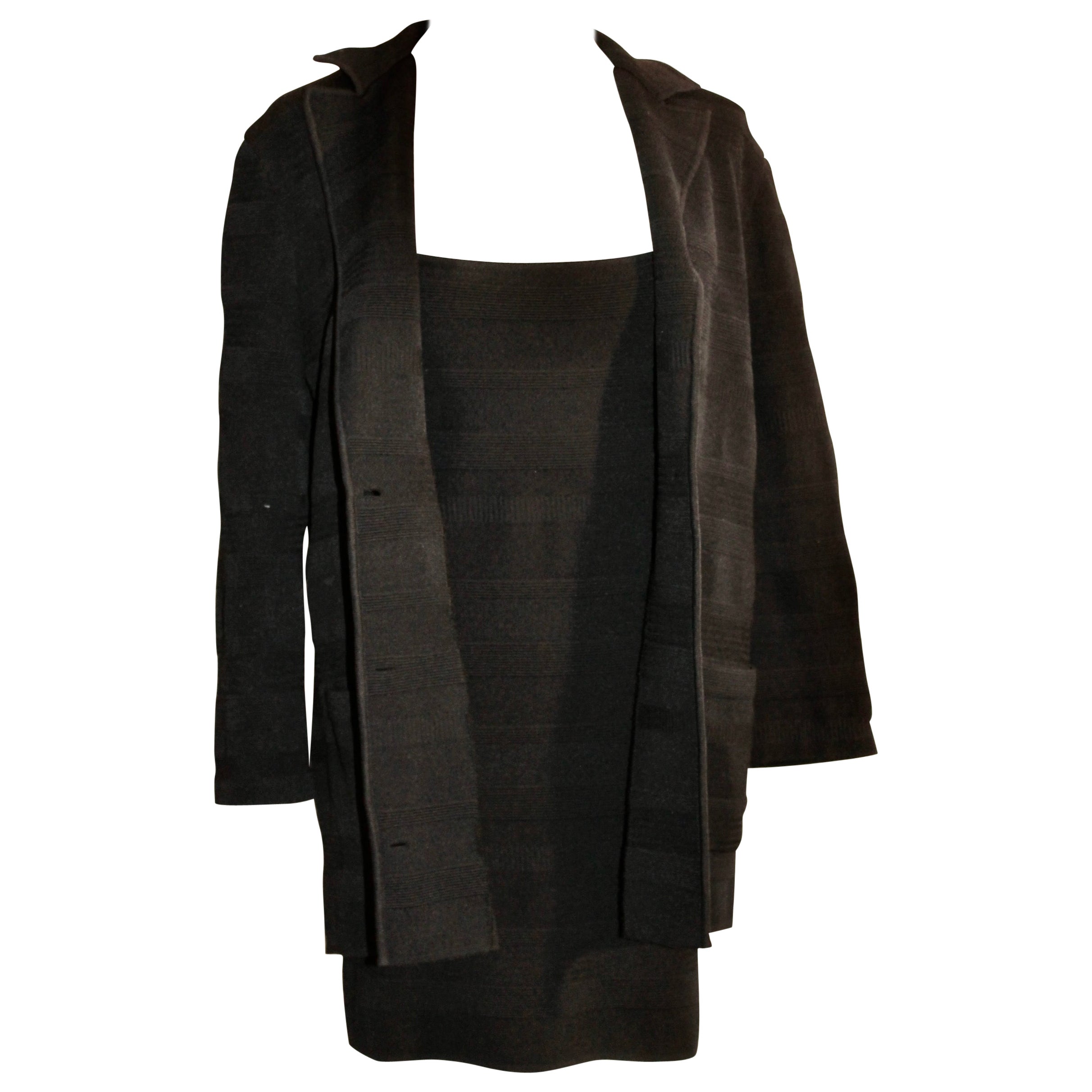 Robe et veste noires de Celine Paris en vente