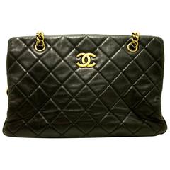 Authentic CHANEL Calfskin 2012 Antique Gold Chain Shoulder Bag Black Quilted f17 7