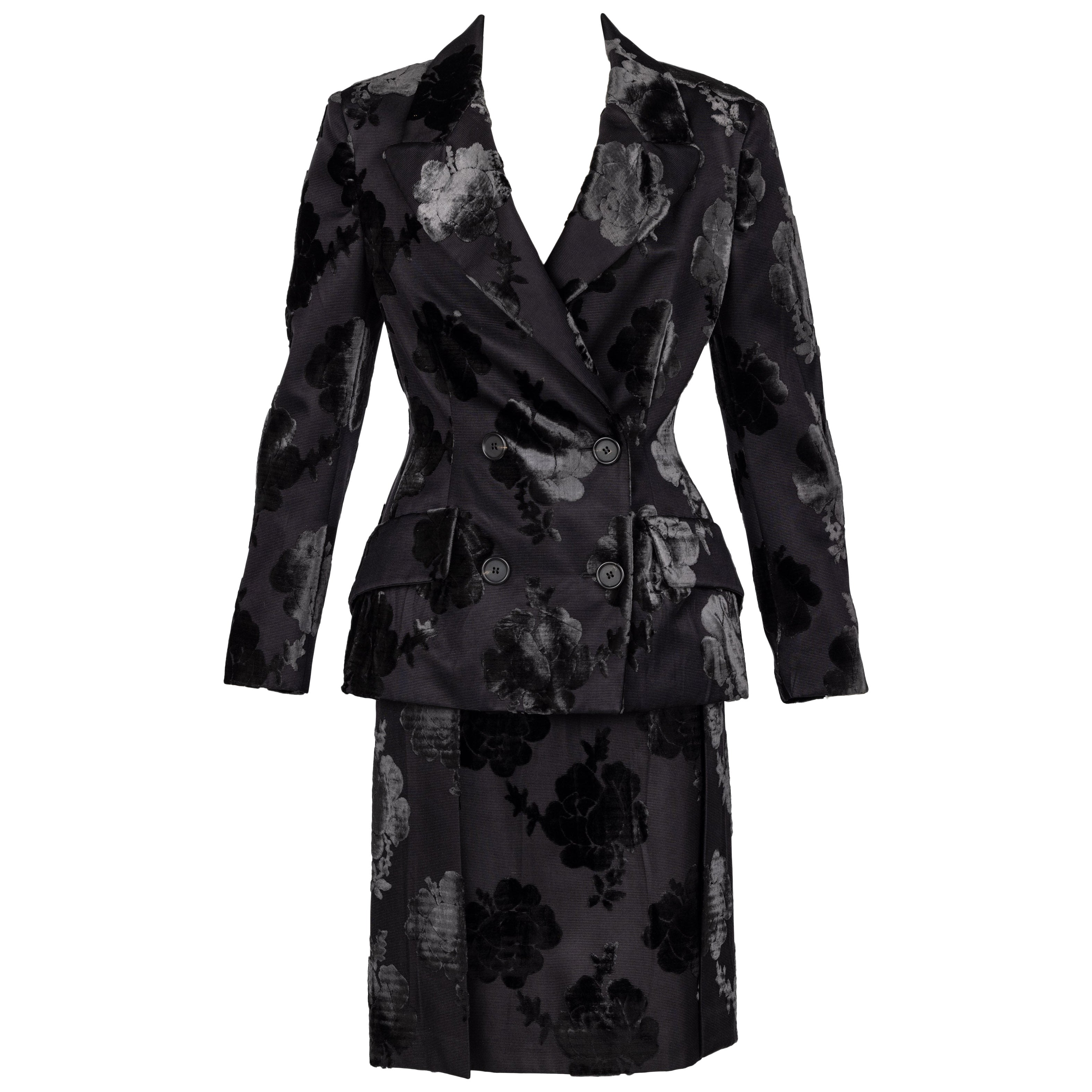 Prada F/W 2009 Runway Black Silk Velvet Floral Skirt Suit New W/Tags For Sale