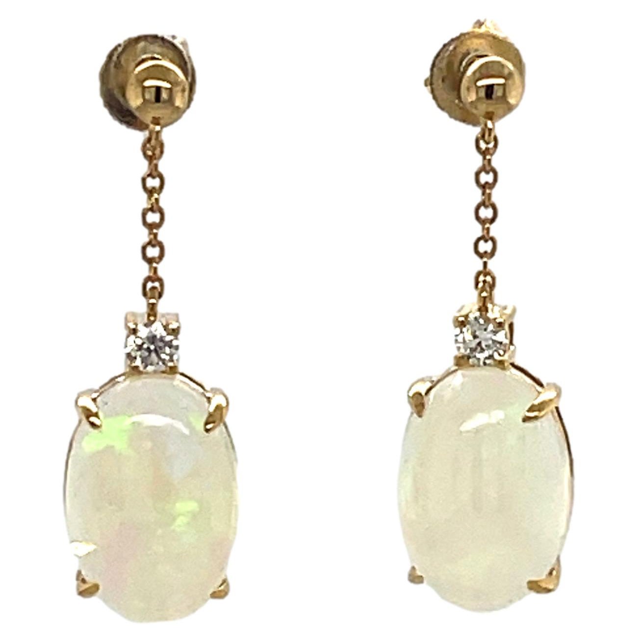Boucles d'oreilles pendantes en or 14KY avec opale éthiopienne et diamants 