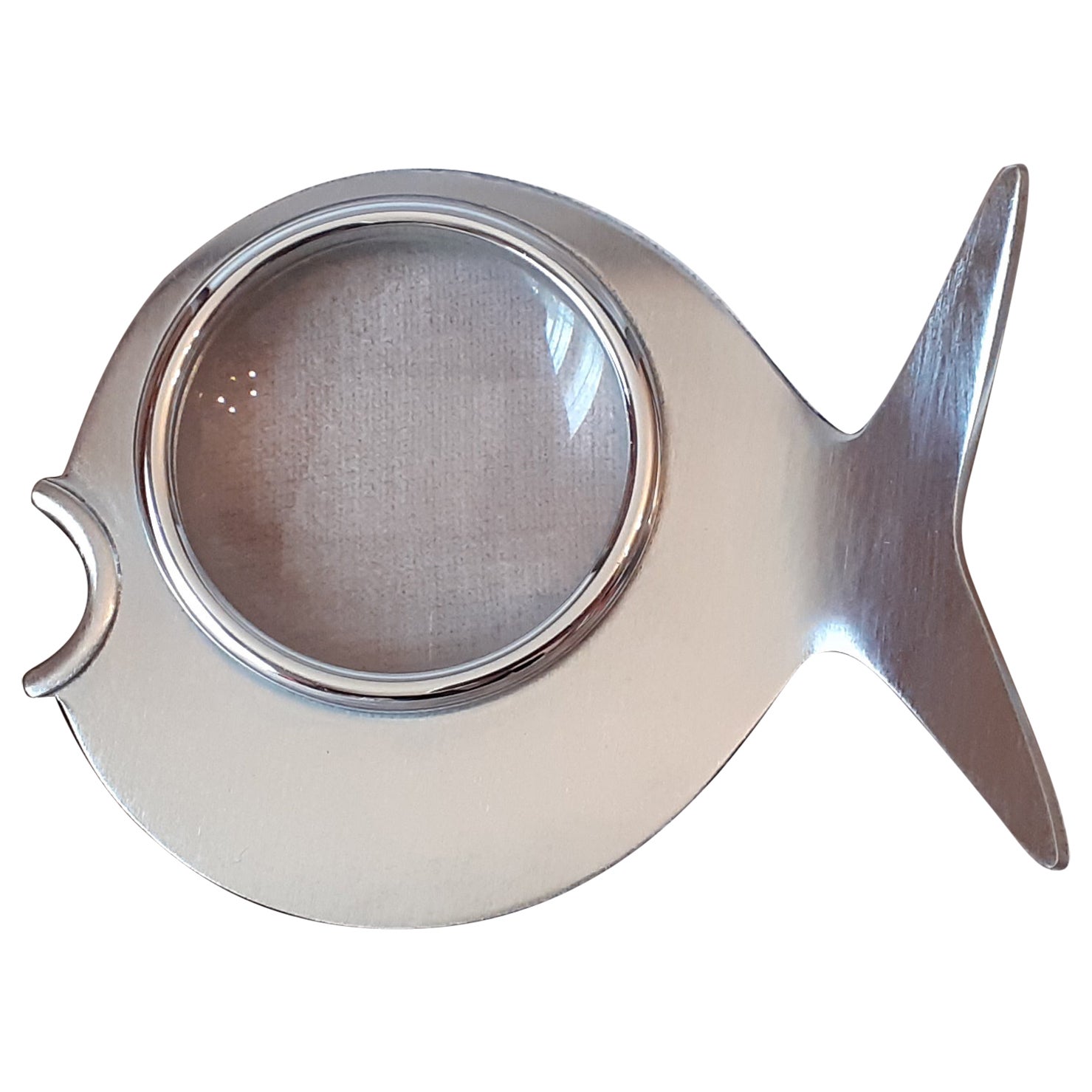 Exceptional Hermès Magnifying Glass Fish Shaped Rare For Sale