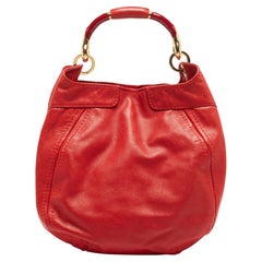 Jimmy Choo Hobo con asa esmaltada de piel roja