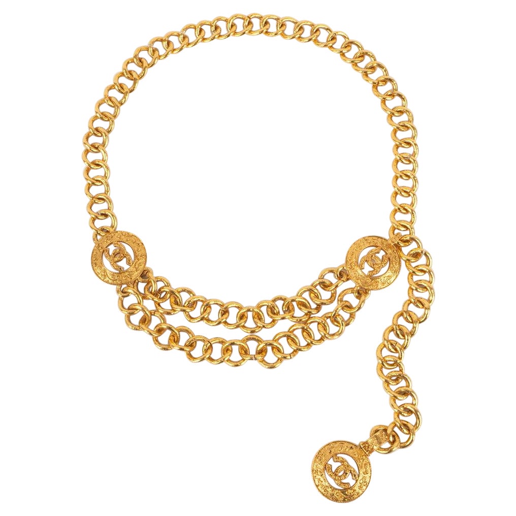 Chanel Golden Metal Chain Belt Ornamented with CC Logo, 1994 For Sale