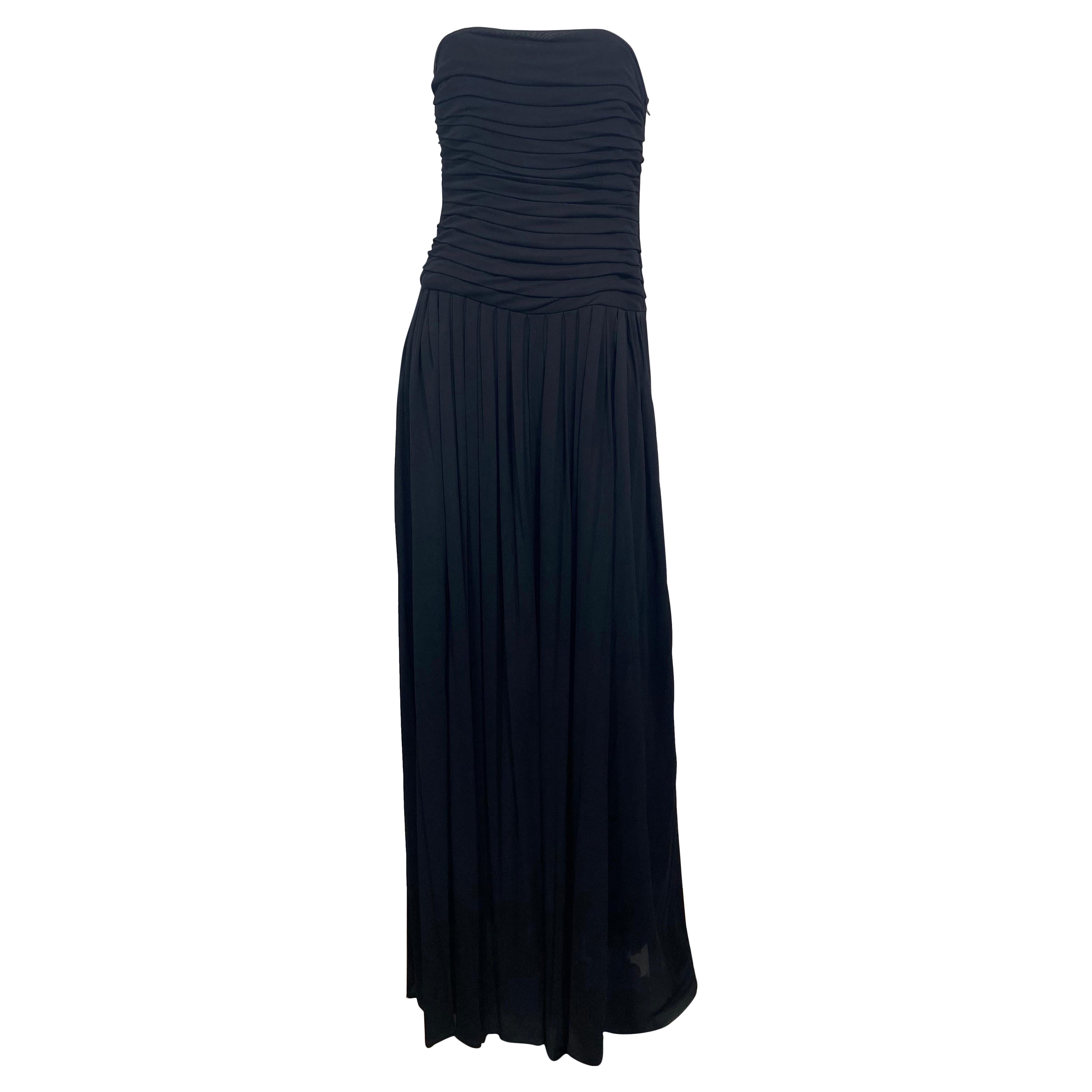 Lanvin 1970's Schwarz Verschluss Plissee Matte Jersey Trägerlos Langes Kleid-Größe 40 im Angebot