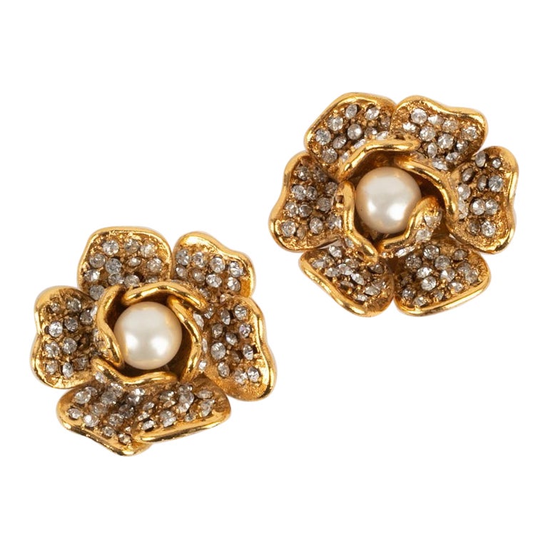 Chanel Golden Metal Camellia Earrings, 1997 For Sale