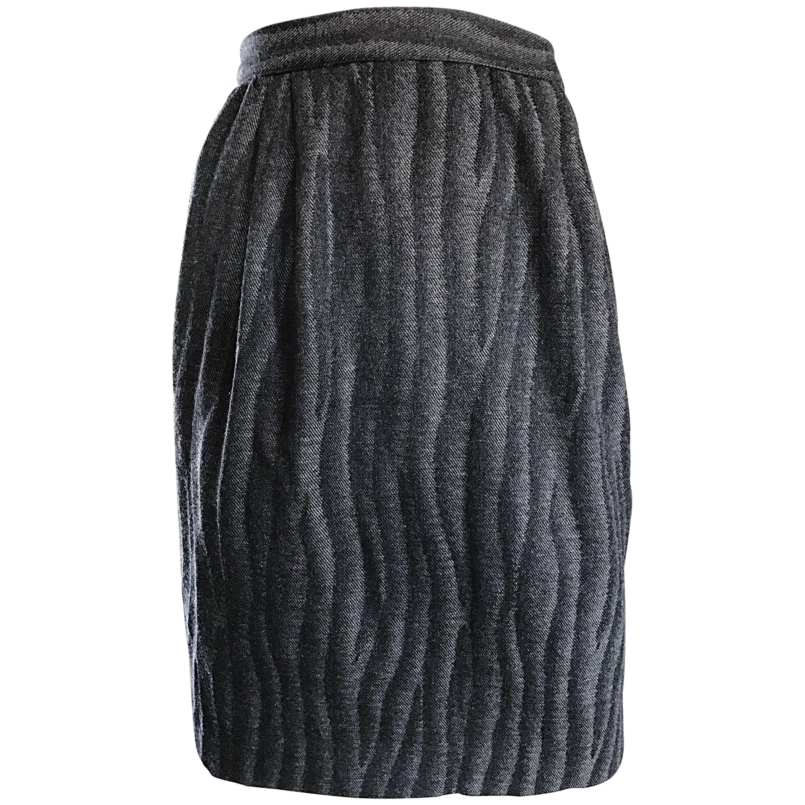 Vintage Valentino 1980s Optical Illusion Gray + Black High Waisted Pencil Skirt For Sale