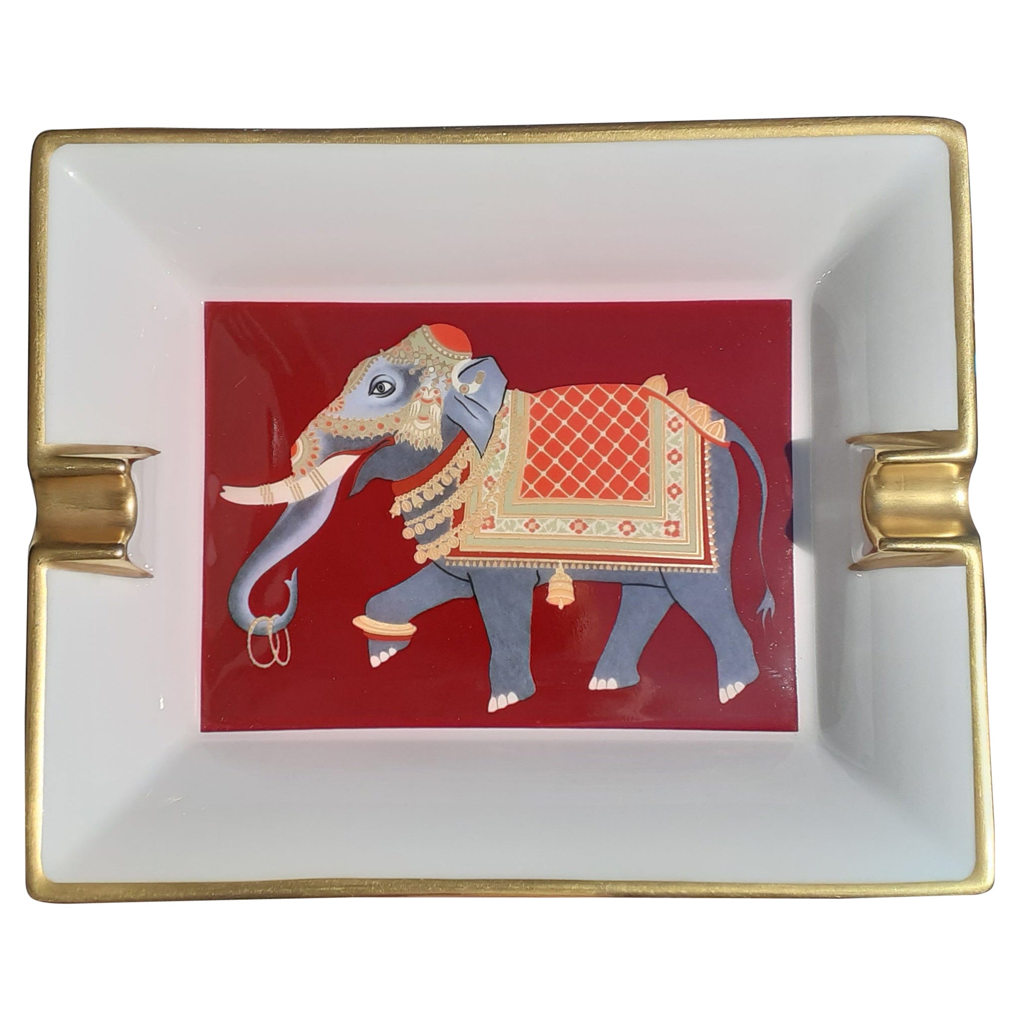 Magnifique cendrier en porcelaine d'Hermès Cendrier à monnaie Éléphant Inde Asie Rare