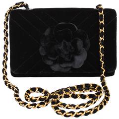 Retro Chanel Velvet Camellia Mini Flap Bag - black velvet/gold 1991/1994