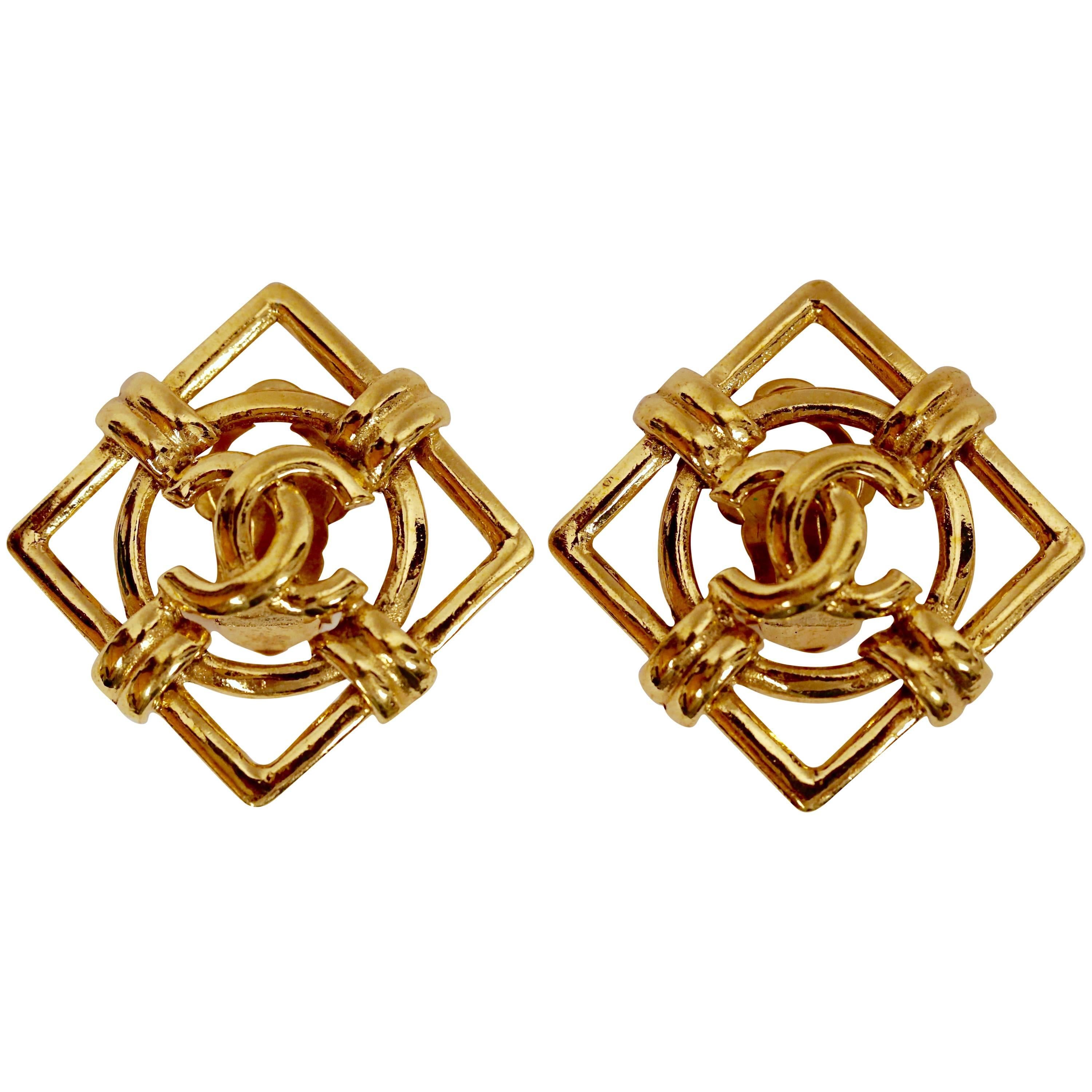 1995 CHANEL gilt 'CC' earrings