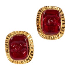 Chanel Clip-on Earrings in Golden Metal with Glass Paste Cabochons Spring, 1993