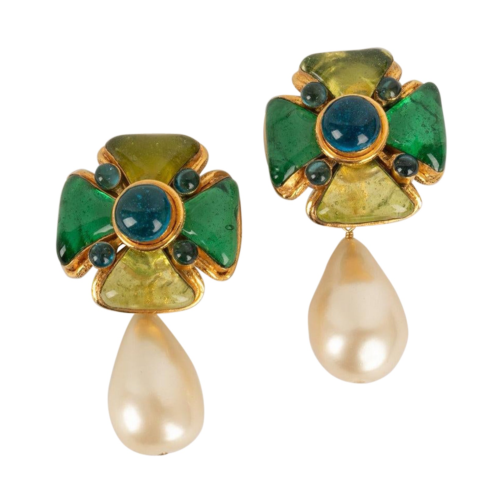 Chanel Golden Metal Earrings with Glass Paste For Sale