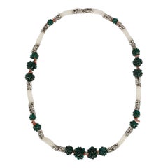Collier Rousselet en pâte de verre et métal argenté
