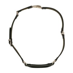 Hermès Chocker-Halskette aus Leder und versilbertem Metall