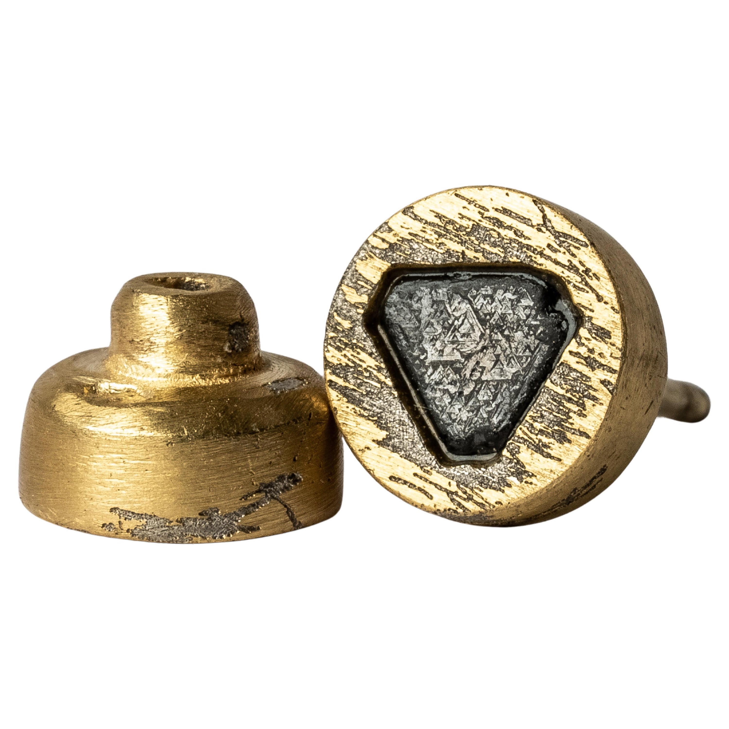 Boucle d'oreille (0.1 CT, Fragment de diamant noir, AGA+KFRDIA) en vente