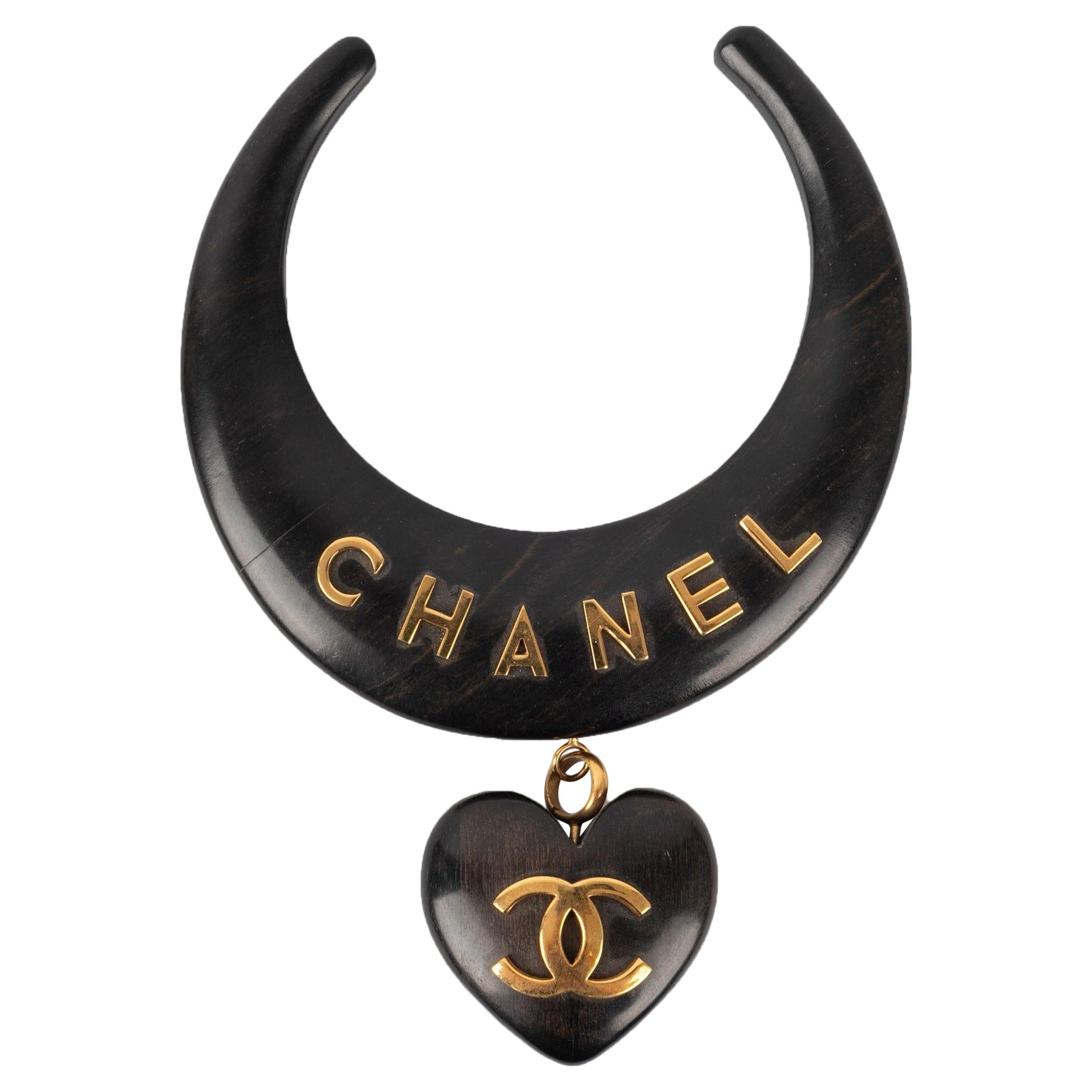 Chanel Golden Metal and Wood Short Necklace For Sale