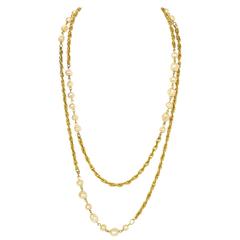 Chanel Vintage Goldtone and Faux Pearl Long Necklace 2