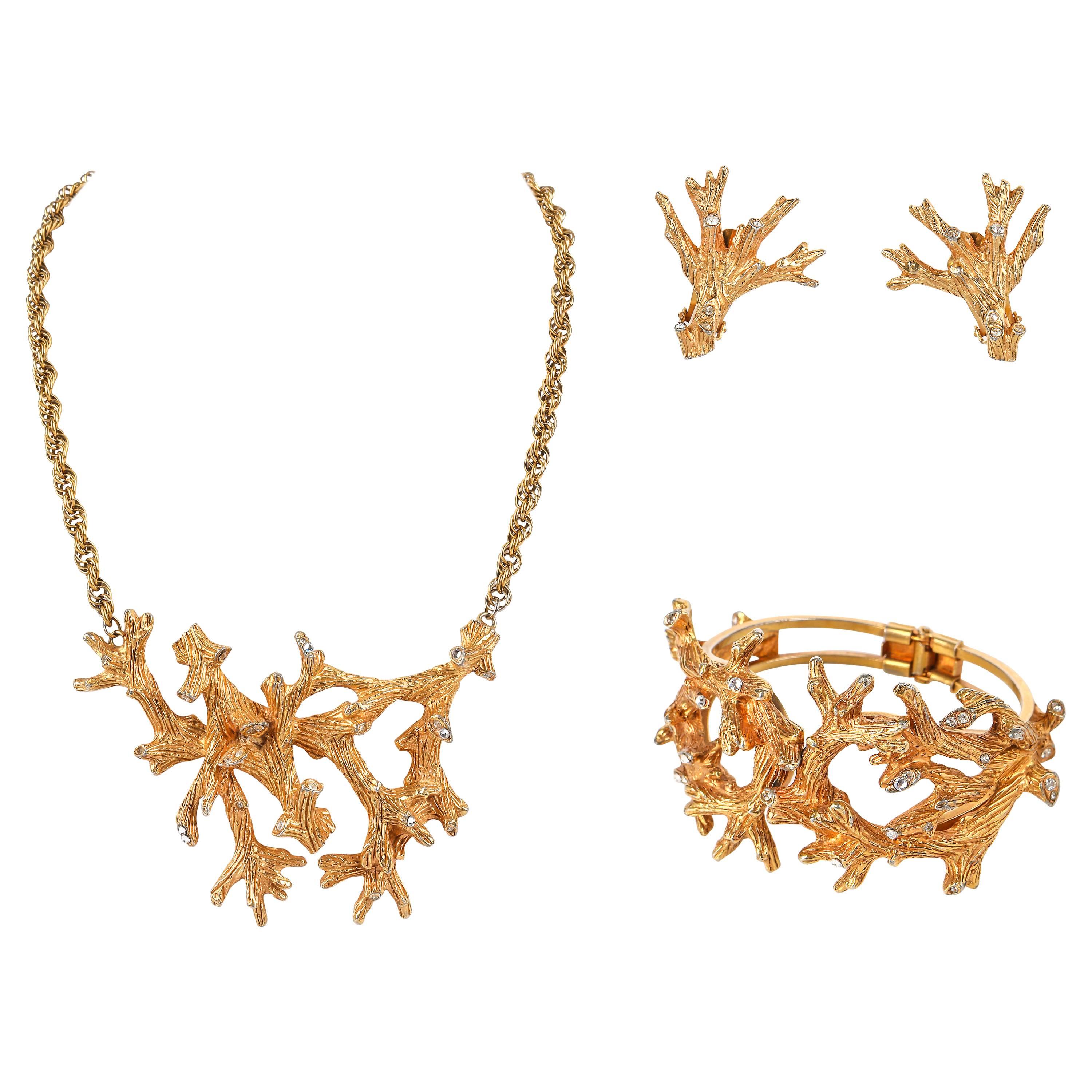 HATTIE CARNEGIE A.I.C C. Boucles d'oreilles Branch en cristal doré Collier Bracelet Parure en vente