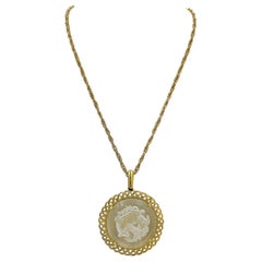 Vintage Trifari pendant necklace