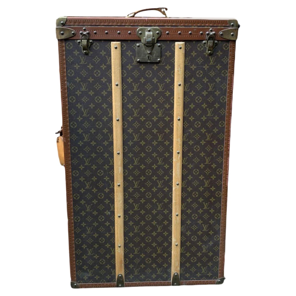 Malle de valise vintage Louis Vuitton avec monogramme 90 x 26