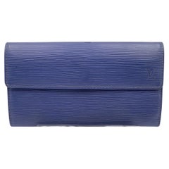 Louis Vuitton - Portefeuille long Sarah Continental en cuir épi bleu