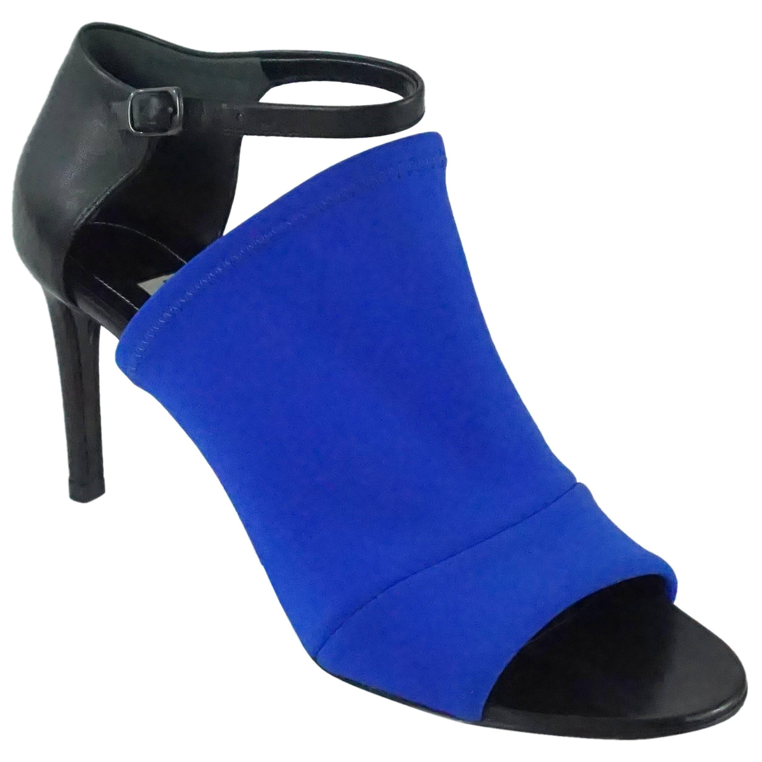 Balenciaga Black & Electric Blue Neoprene Glove Sandal - 36.5 