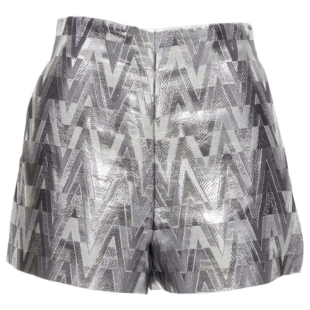 VALENTINO V Optical metallic silver graphic jacquard highwa stied shorts IT38 XS For Sale