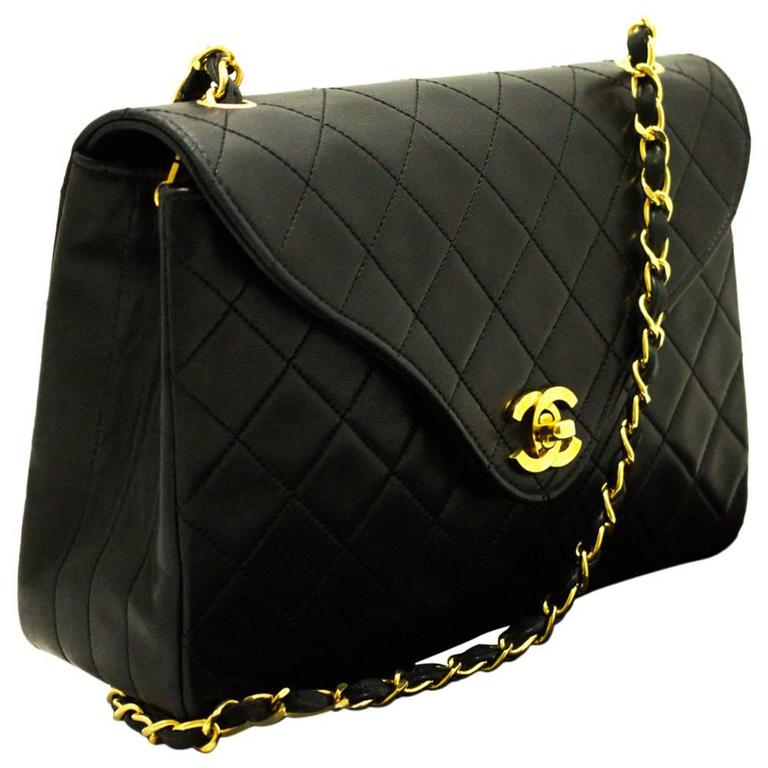 CHANEL Vintage Single Flap Chain Shoulder Bag Black Quilted Lamb For Sale at 1stdibs