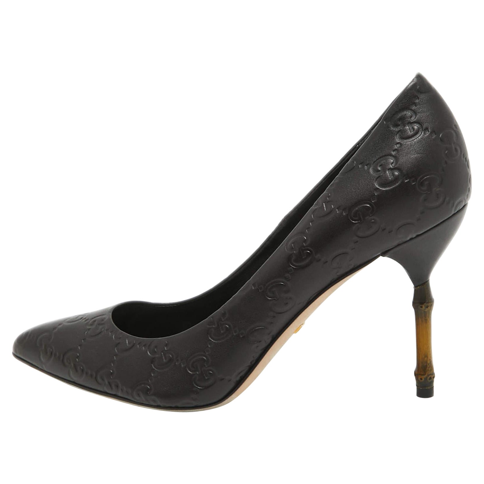 Gucci Black Guccissima Leather Kristen Bamboo Heel Pumps Size 39 For Sale