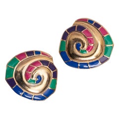 Retro Louis Féraud Golden Metal and Enamelled Clip-on Earrings