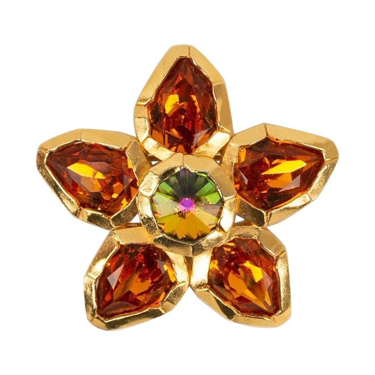Yves Saint Laurent Flower Brooch in Gold-Plated Metal For Sale