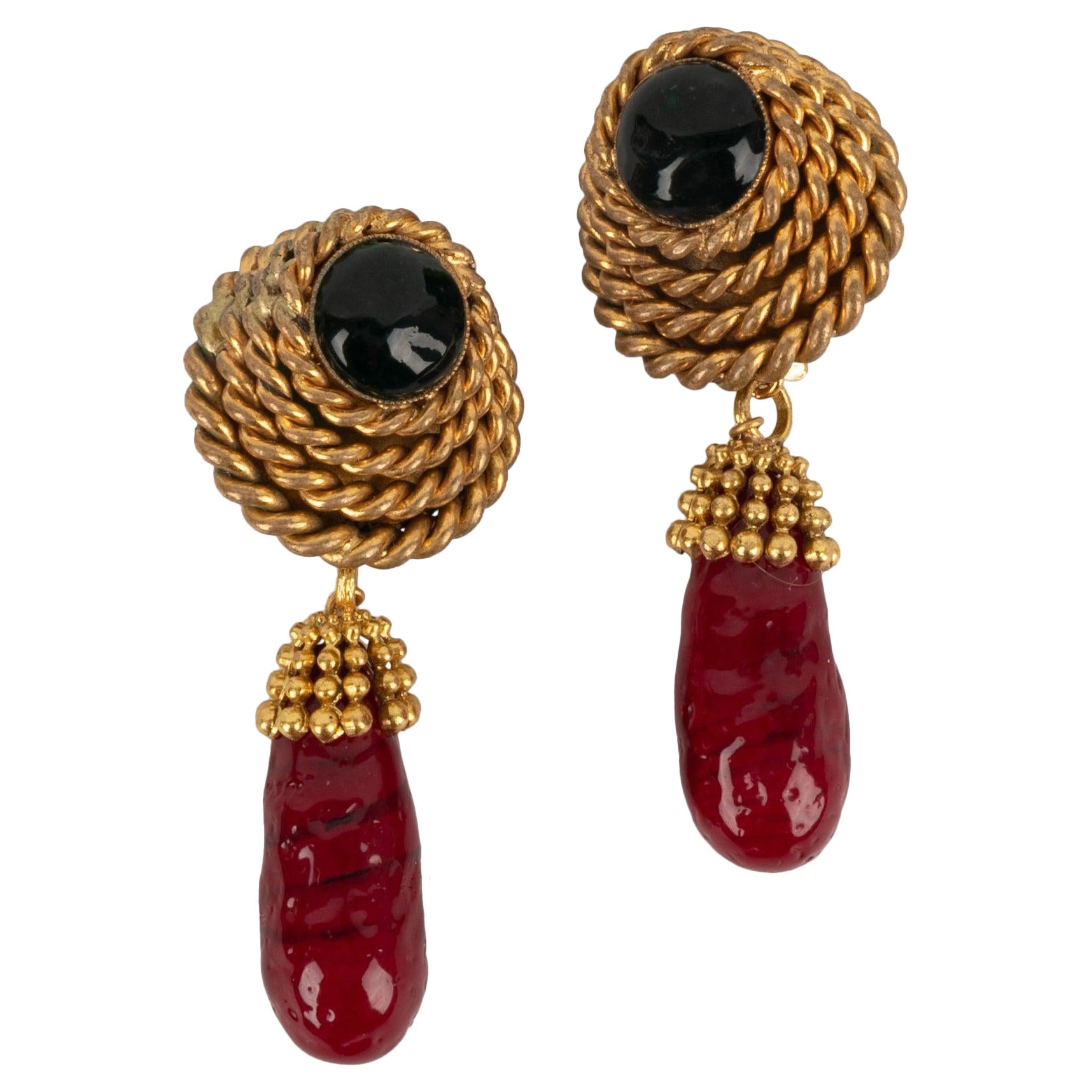 Chanel Golden Metal Clip-on Earrings with Colored Glass Paste, 1984 For Sale