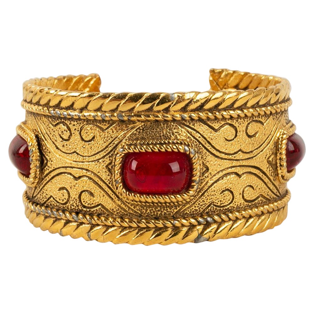 Chanel Bracelet in Golden Metal and Red Glass Paste, 1985 For Sale