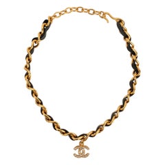 Chanel Golden Metal Short CC Necklace Spring, 1995