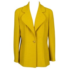 Chanel Tweed-Jacke aus Wolle mit gelbem Seidenfutter, 1994