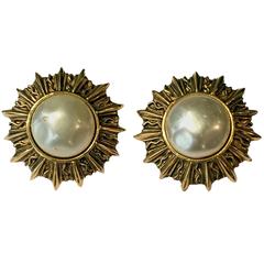 Chanel Classic Faux Pearl Sun Clip On Earrings 4