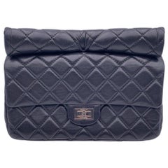 Used Chanel Black Quilted Leather Reissue Roll 2.55 Clutch Bag Handbag