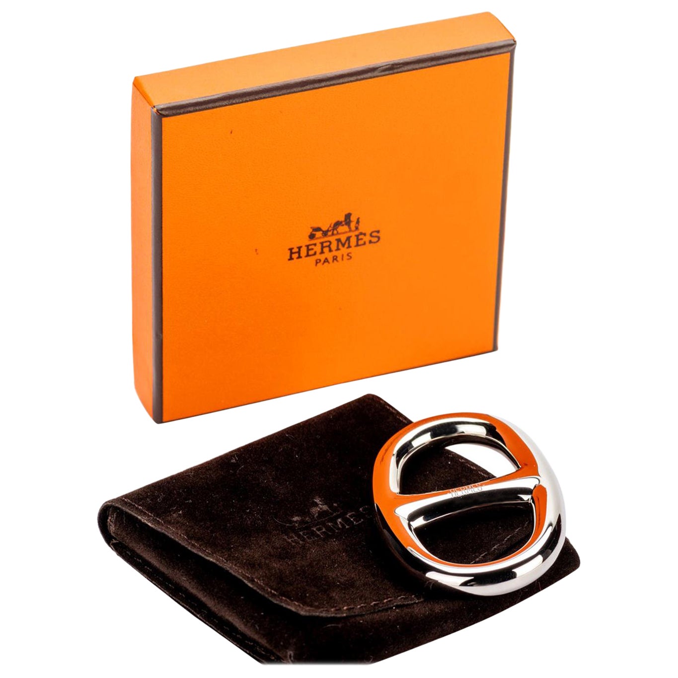 New in Box  Hermès Palladium Scarf Ring For Sale